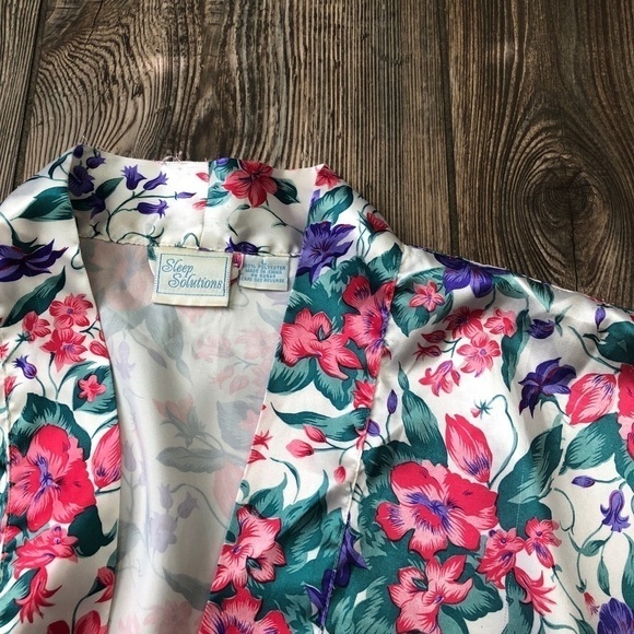 Vtg Sleep Solutions Floral Pattern Silky Robe - Picture 5 of 9
